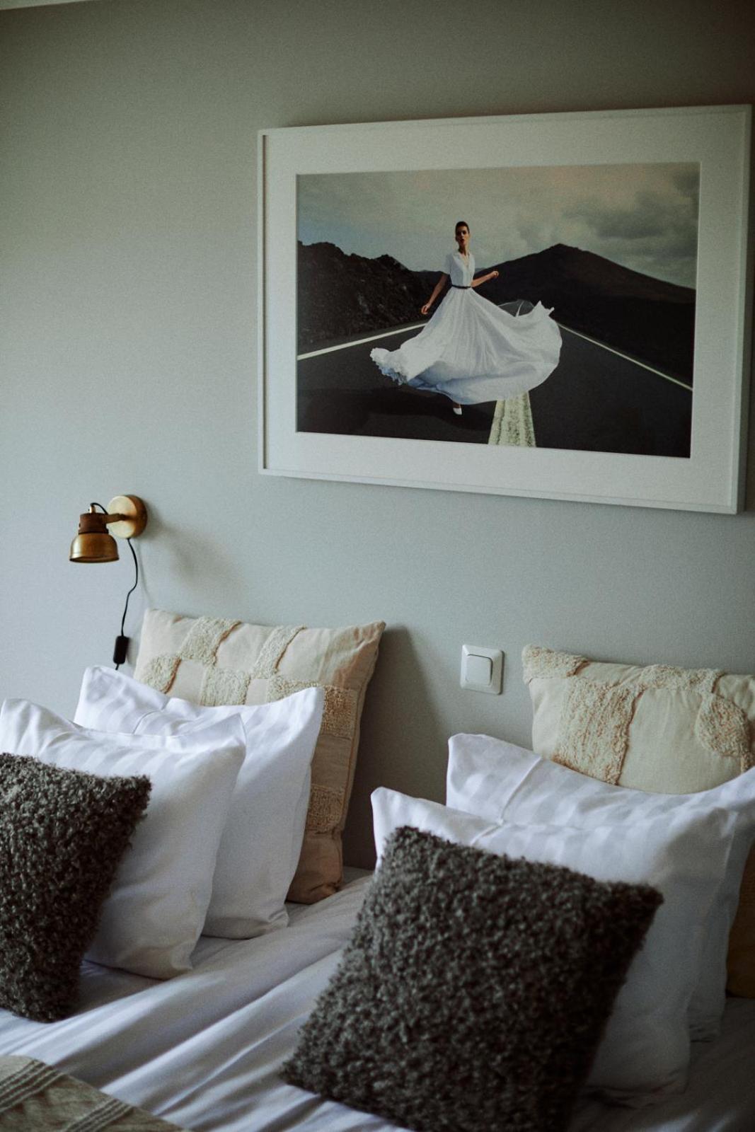 Valleviken Hotell Bagian luar foto